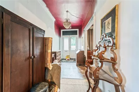 928 E High St, Springfield, OH 45505 photo 3