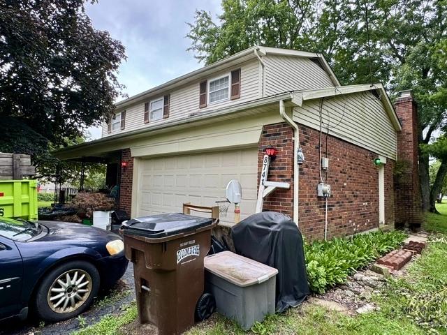 8741 Ashbrook Dr, West Chester Twp, OH 45069
