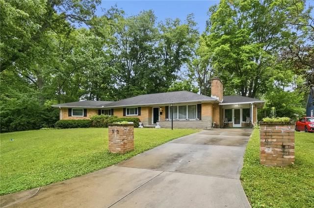 92 Winnet Dr, Dayton, OH 45415