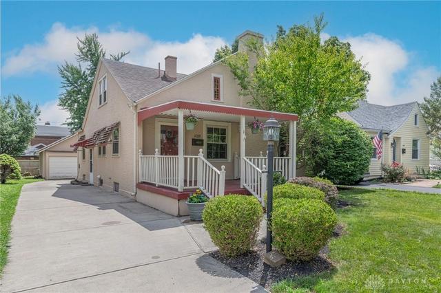 1052 Colwick Dr, Dayton, OH 45420