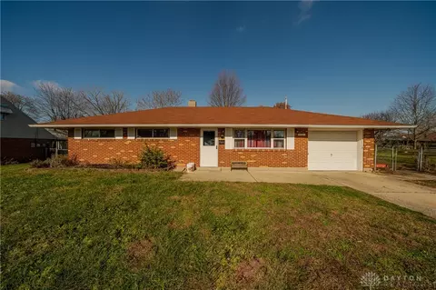 5031 Renard Dr, Dayton, OH 45424