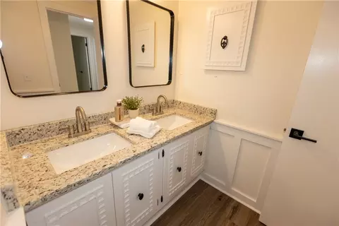 Bath - 2943 Imperial Blvd, Springfield, OH 45503 photo 5 of 6