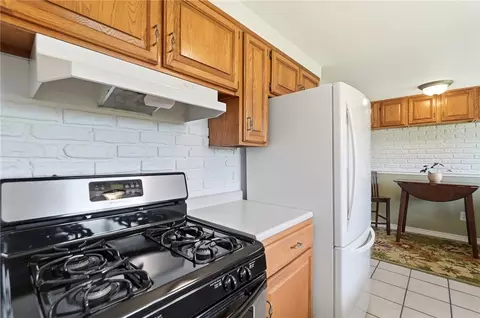 Kitchen - 801 Cushing Ave, Kettering, OH 45429 photo 2 of 6