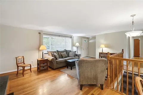 Living - 801 Cushing Ave, Kettering, OH 45429 photo 3 of 4
