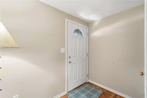 Entry Way - 801 Cushing Ave, Kettering, OH 45429 photo 1 of 4