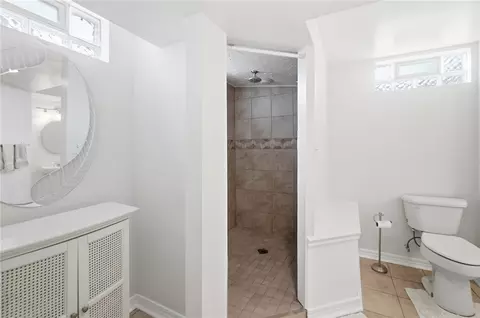 Bath - 801 Cushing Ave, Kettering, OH 45429 photo 2 of 4