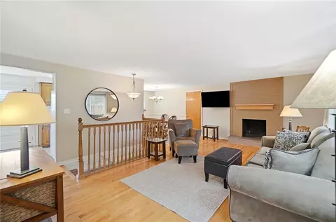 Living - 801 Cushing Ave, Kettering, OH 45429 photo 1 of 4