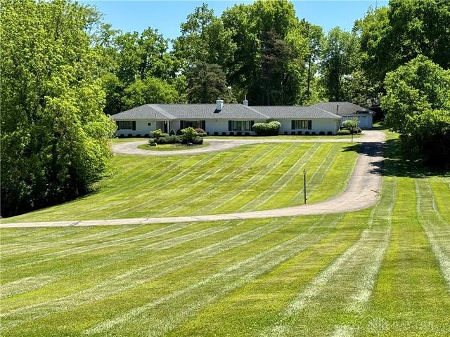 6730 Bennett Rd, Anderson Twp, OH 45230