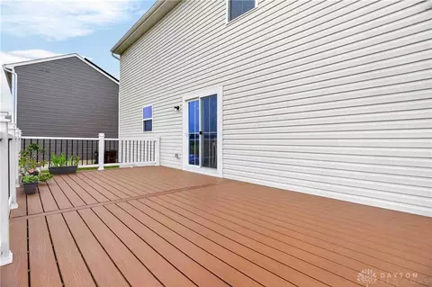 Exterior - 1650 Bishop Ct, Sidney, OH 45365 photo 8 of 10