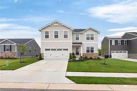 Exterior - 1650 Bishop Ct, Sidney, OH 45365 photo 2 of 10