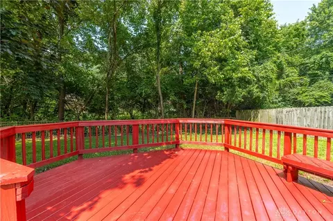 Exterior - 2776 Corlington Dr, Kettering, OH 45440 photo 7 of 11