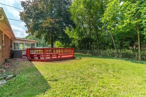 Exterior - 2776 Corlington Dr, Kettering, OH 45440 photo 10 of 11