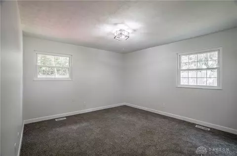 Bedroom - 2776 Corlington Dr, Kettering, OH 45440 photo 6 of 8