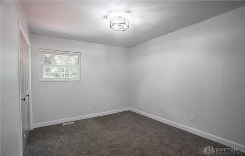 Bedroom - 2776 Corlington Dr, Kettering, OH 45440 photo 4 of 8