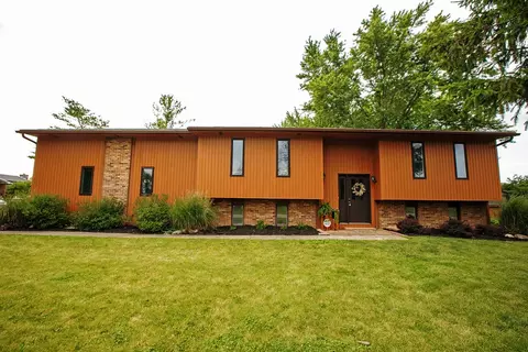 3008 Jonathan Dr, Sidney, OH 45365