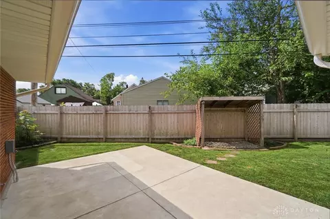 2425 Acorn Dr, Kettering, OH 45419 photo 34