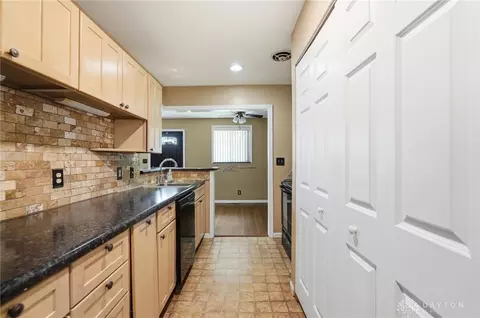 2425 Acorn Dr, Kettering, OH 45419 photo 21