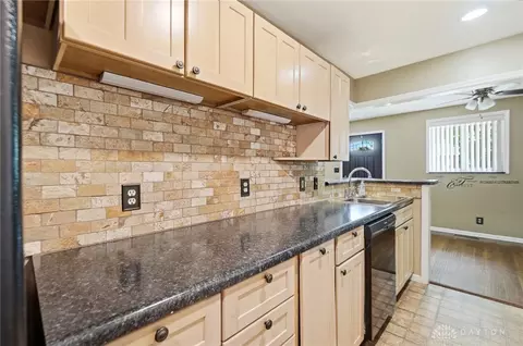 2425 Acorn Dr, Kettering, OH 45419 photo 19