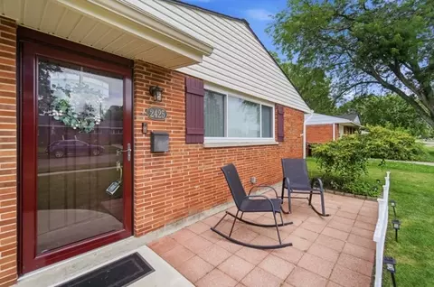 2425 Acorn Dr, Kettering, OH 45419 photo 4