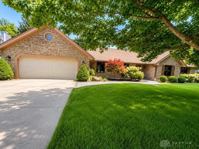 8782 Cottonwood Pl, Springboro, OH 45066