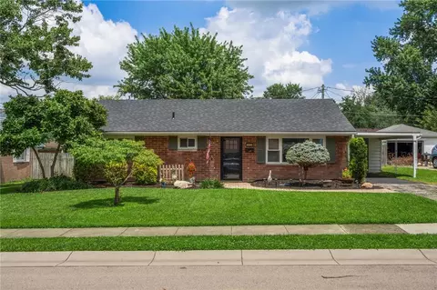 606 Grandview Ave, Lebanon, OH 45036