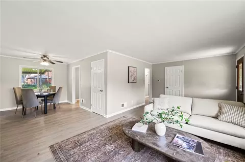 605 Lamont Dr, Kettering, OH 45429 photo 7