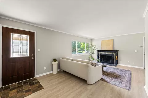 605 Lamont Dr, Kettering, OH 45429 photo 5