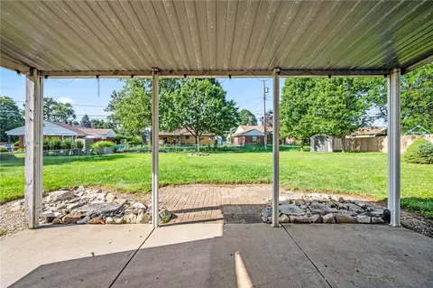 605 Lamont Dr, Kettering, OH 45429 photo 27