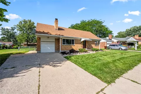 605 Lamont Dr, Kettering, OH 45429 photo 3