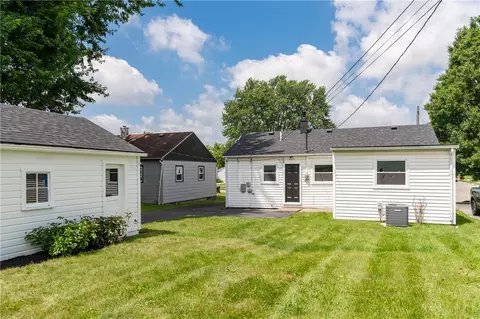 Exterior - 1000 Mount Joy St, Springfield, OH 45505 photo 7 of 10