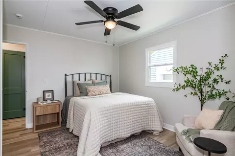 Bedroom - 1000 Mount Joy St, Springfield, OH 45505 photo 2 of 3