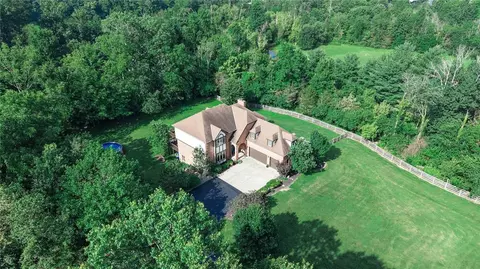 View/Area - 723 Nunner Rd, Maineville, OH 45039 photo 2 of 5