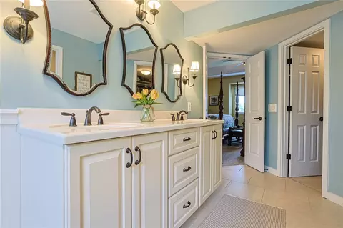 Bath - 723 Nunner Rd, Maineville, OH 45039 photo 3 of 5