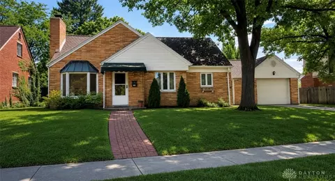 1032 Hampshire Rd, Dayton, OH 45419