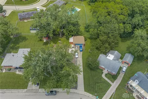 1118 Robin Rd, Springfield, OH 45503 photo 32