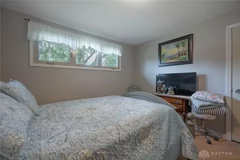 1118 Robin Rd, Springfield, OH 45503 photo 23