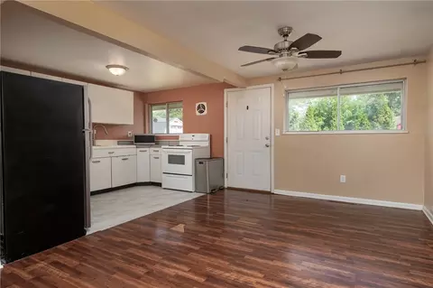 Living - 3802 Cordell Dr, Kettering, OH 45439 photo 3 of 3