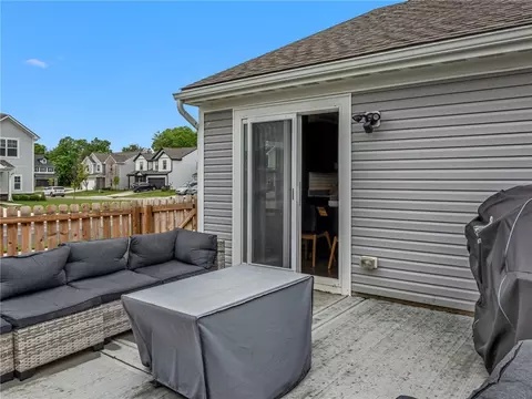 Exterior - 5018 Willow Rd, Clayton, OH 45315 photo 1 of 3