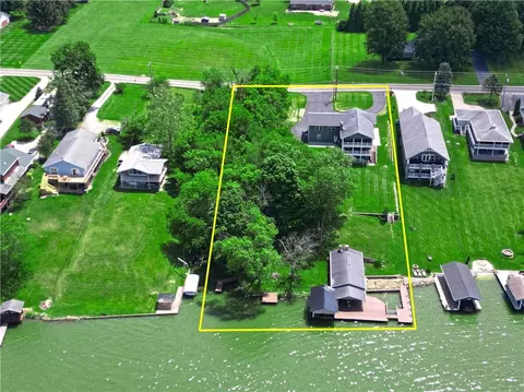 855 Quarry Rd, Jamestown, OH 45335
