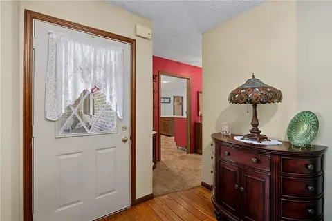 Entry Way - 4746 Bolin Ave, Springfield, OH 45502 photo 1 of 1