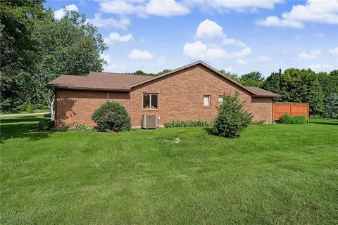 Exterior - 4746 Bolin Ave, Springfield, OH 45502 photo 12 of 19