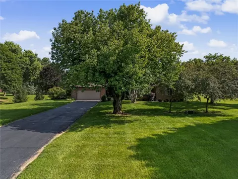 Exterior - 4746 Bolin Ave, Springfield, OH 45502 photo 15 of 19
