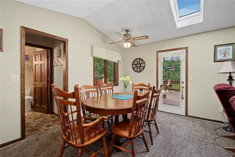 Dining - 4746 Bolin Ave, Springfield, OH 45502 photo 1 of 3