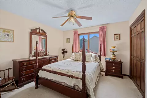 Bedroom - 4746 Bolin Ave, Springfield, OH 45502 photo 3 of 3