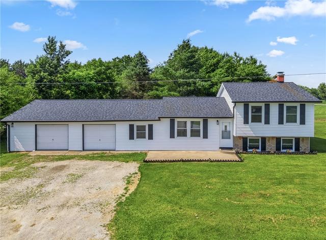 4274 Cherry Grove Rd, Jamestown Vlg, OH 45335