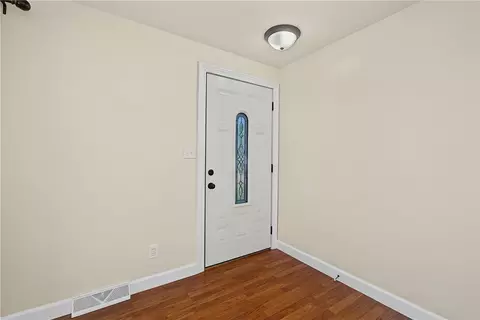 Entry Way - 1209 Student Ave, Springfield, OH 45503 photo 1 of 1