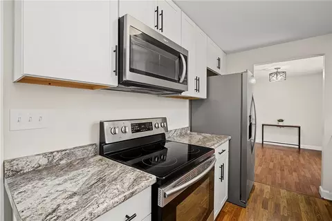 Kitchen - 1209 Student Ave, Springfield, OH 45503 photo 6 of 6