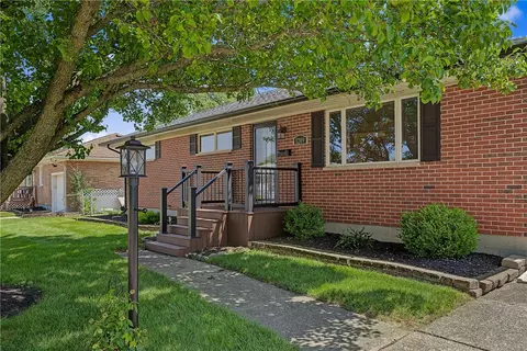 Exterior - 1209 Student Ave, Springfield, OH 45503 photo 1 of 9