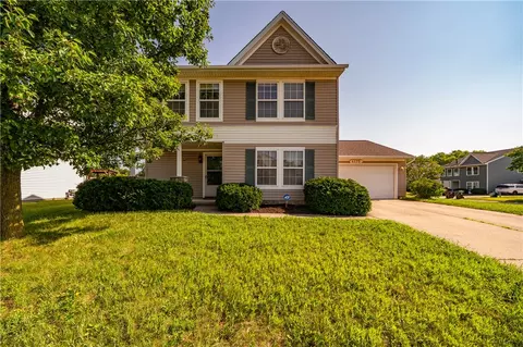 4175 King Bird Ln, Miamisburg, OH 45342