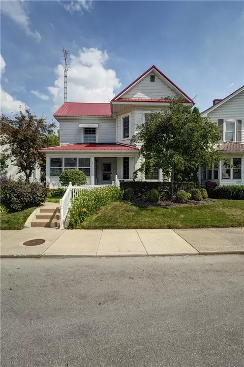321 W 3rd St, Greenville, OH 45331